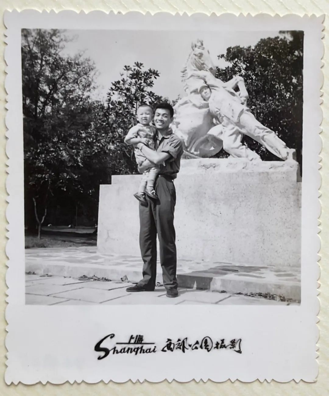 "小时候,提到大草原,印象最深的就是草原英雄小姐妹龙梅和玉容,在上海