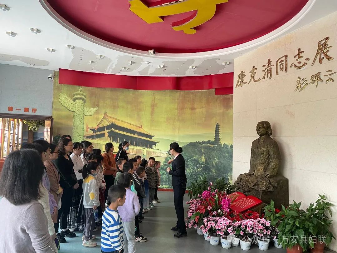 万安县妇联开展"传统清明融于情 红色精神润于心"主题活动_澎湃号·政