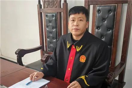 内黄县人民法院井店法庭庭长——张永杰