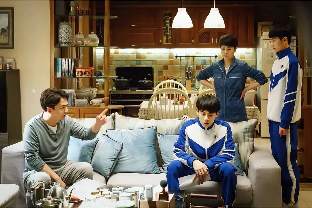 大人们往后退退,轮到"10后"爆改世界了_澎湃号