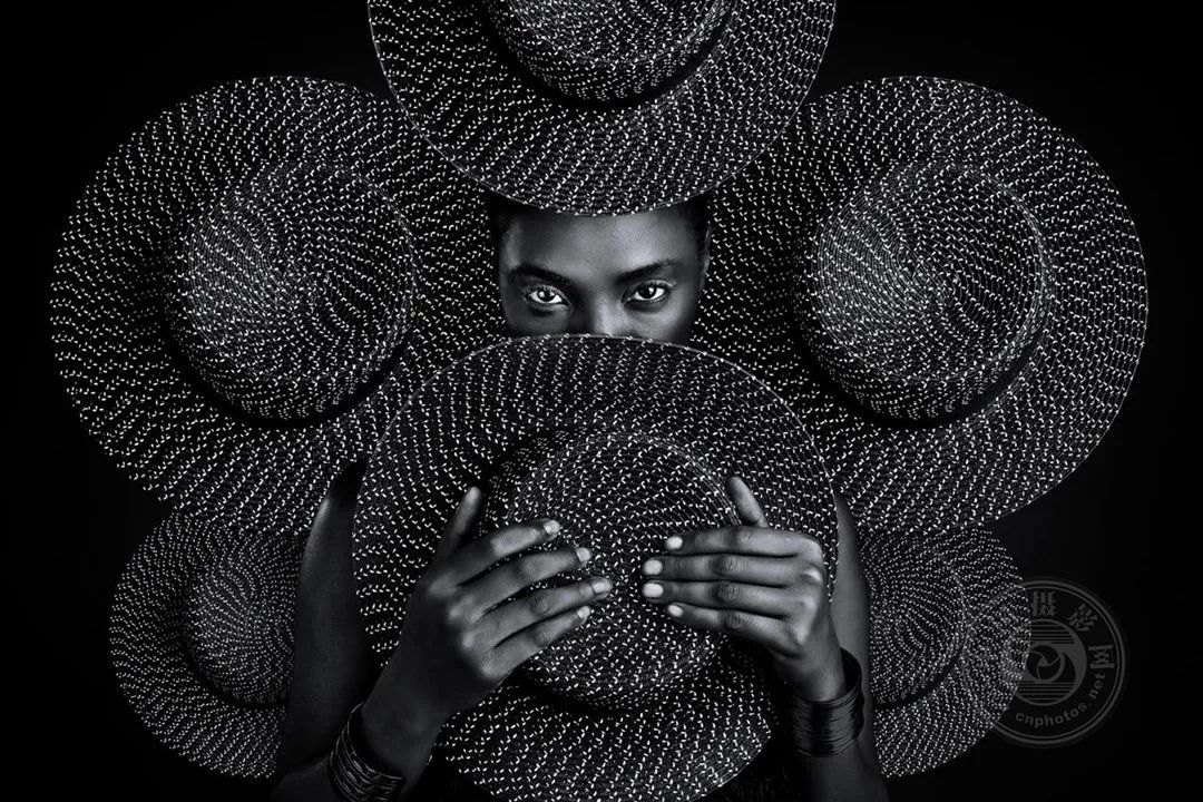 揭晓| 2024年第九届新加坡狮城国际摄影展获奖名单公