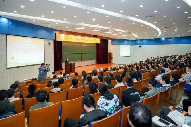 数学界诺奖得主受聘天津这所高校