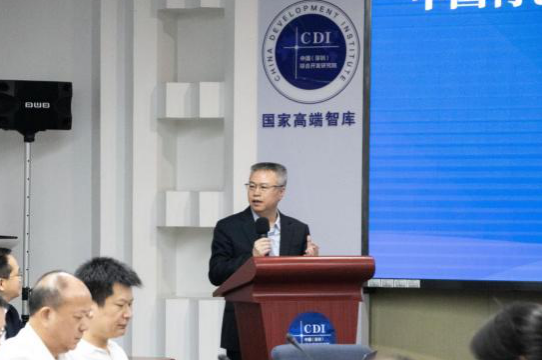 郭万达指出,时值综研院建院35周年和中国特色新型智库建设十周年,深入