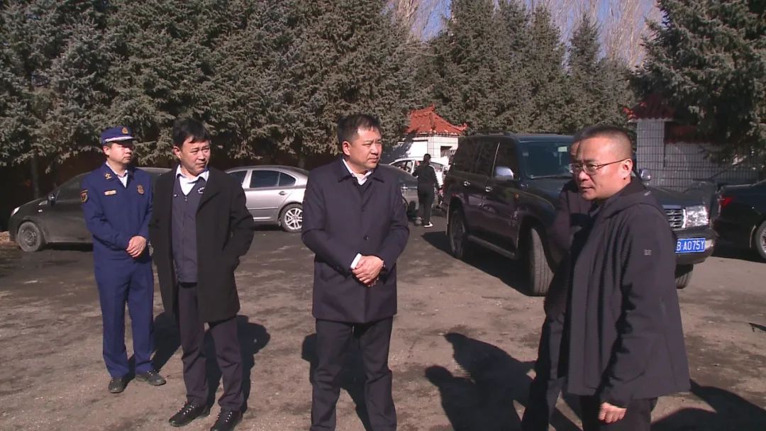 市领导梁春华检查指导清明期间安全防火工作_澎湃号·政务_澎湃新闻