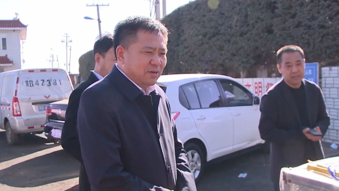 市领导梁春华检查指导清明期间安全防火工作_澎湃号·政务_澎湃新闻