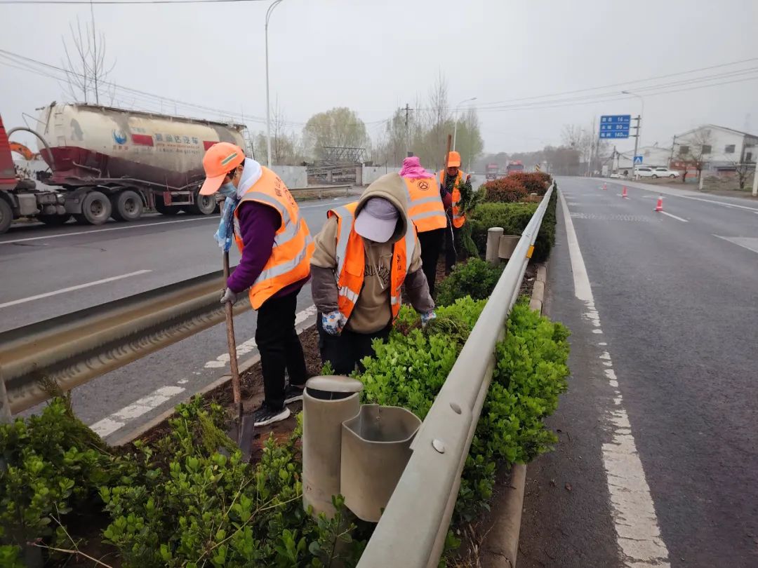 公路养护照片图片