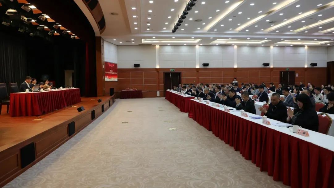 执委会议,上海(长宁)民营经济圆桌会(第…_澎湃号·政务_澎湃新闻-the