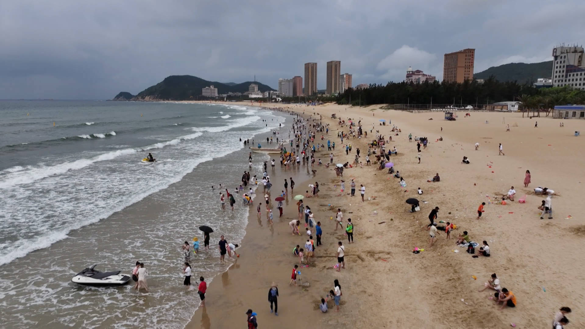 清明假期海陵岛人气旺_澎湃号·媒体_澎湃新闻-the paper