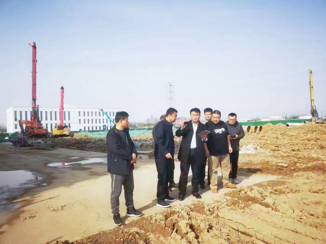 4月2日,徐州工业园区党工委副书记,管委会主任刘永辉会同区资规局相关
