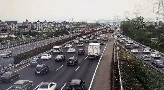 杭州南枢纽,s14杭长宜高速杭州方向径山枢纽,g4012千黄高速杭州方向