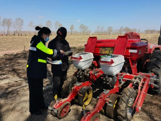 通报情况,部署工作,全省交通安全委员会工作会议暨保