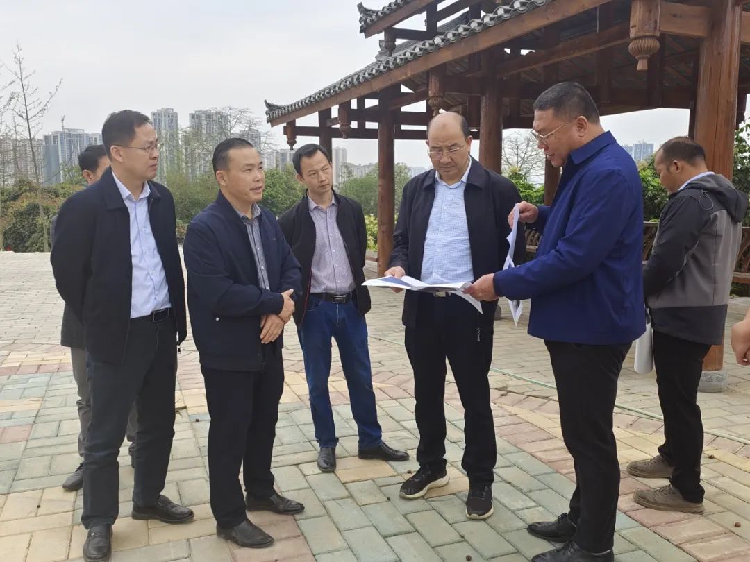 韦平到武宣调研:做好示范引领,助力乡村振兴,护航企业发展_澎湃号