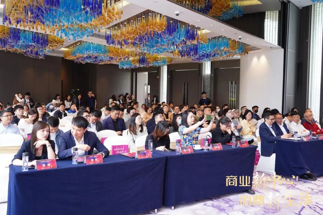 禅城地处佛山中心城区核心腹地,寸土寸金,在招商引资上不能"捡到篮子