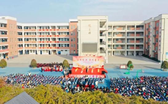 实小向阳路校区益林中心小学创建于1909年,有着百年办学历程,底蕴丰厚