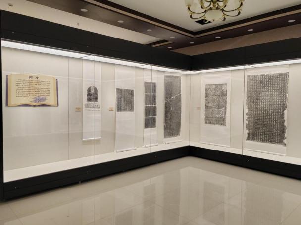 馆藏古代民族文献展"在皋兰县博物馆开展_澎湃号·政务_澎湃新闻-the