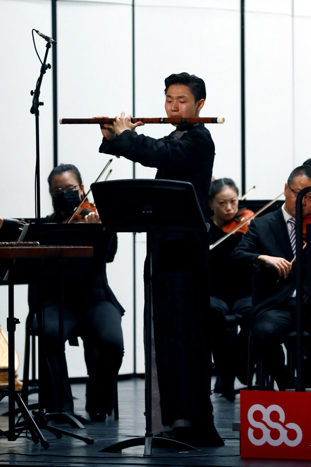 《世说新语》之"枕石漱流",典故中"穷且益坚,不坠青云之志"的人生观