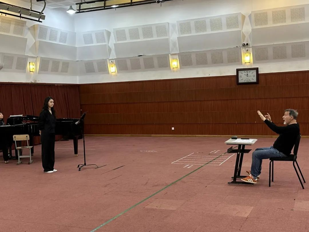 罗西尼歌剧节艺术总监一行来访上音_澎湃号·湃客_澎湃新闻-the paper