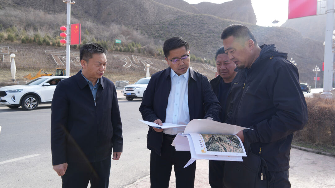 肃南钟向辉调研督导70周年县庆筹备民生实事项目和教育教学高质量发展