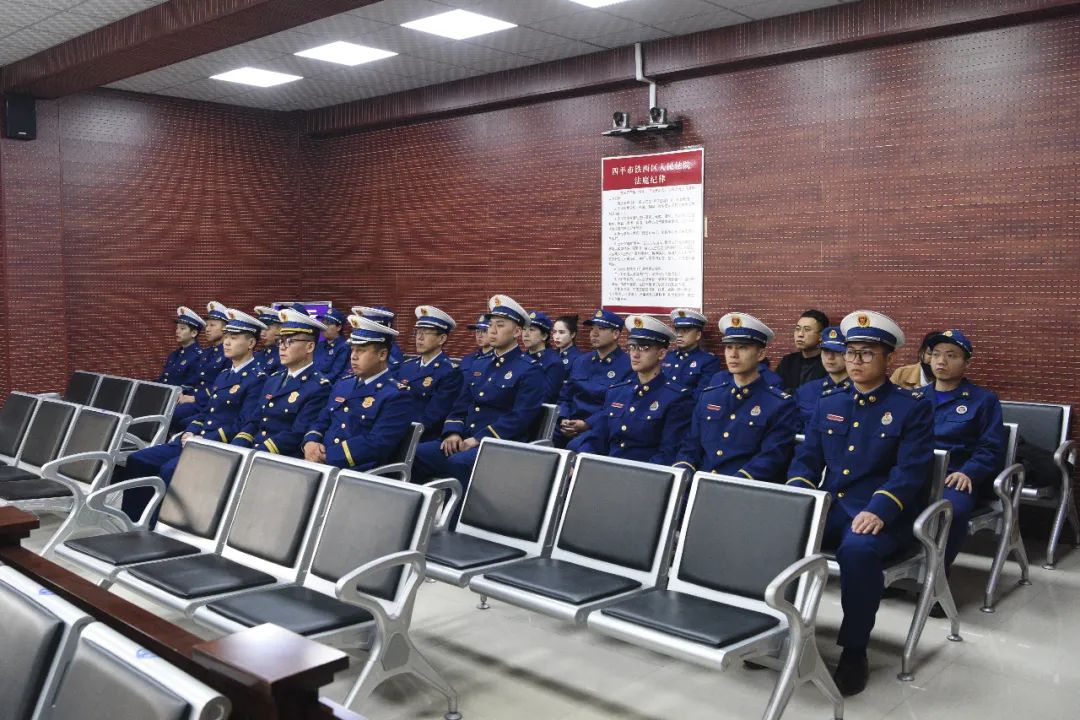 让"火焰蓝" 感受法治力量  ——四平市铁西区消防救援大队走进铁西