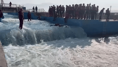 "劈波斩浪"锻蛟龙,"泳往直前"砺精兵|云南省消防救援总队组织新消防员