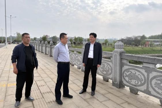 区领导到卧龙岗街道,潦河镇调研片区规划建设,问题楼盘和重点项目建设