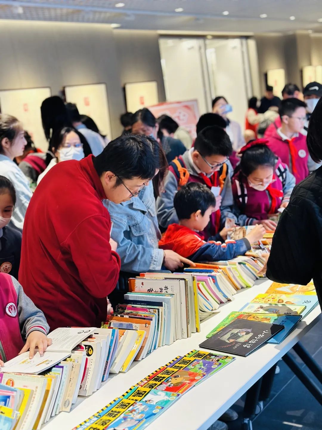 协办单位:百家湖文化中心,南京市竹山小学承办单位:江宁区图书馆,江宁