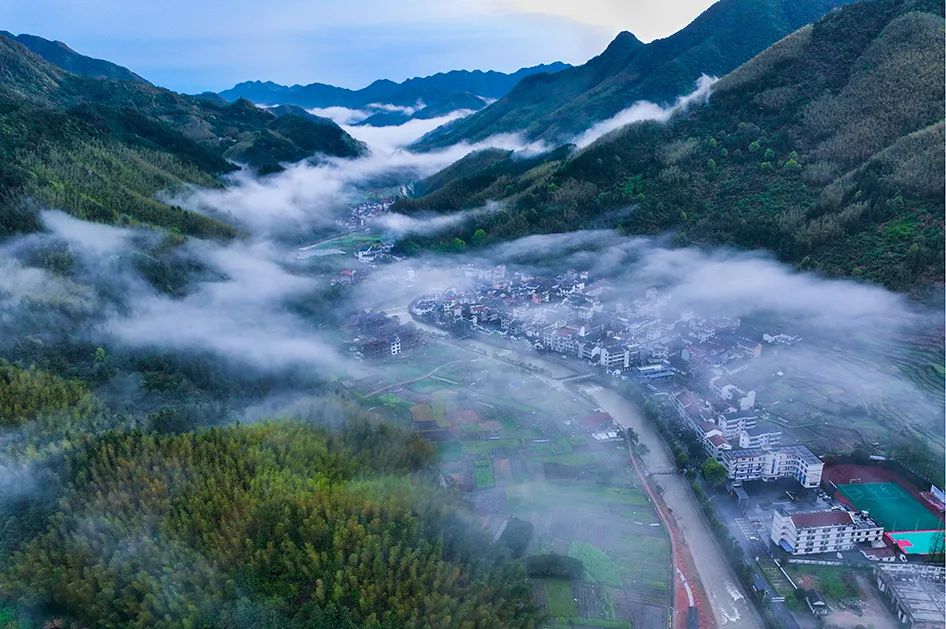 雷雨大风强雷电天气马上来  下周金华最高气温达31