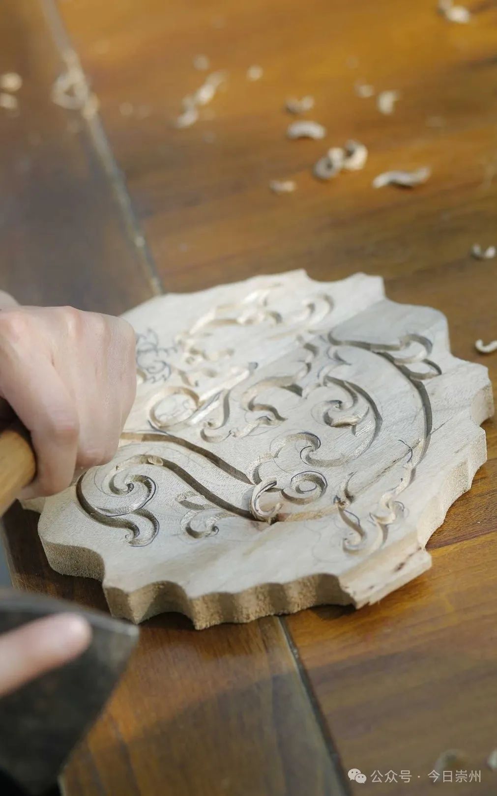 木雕兰花雕刻过程图片