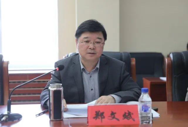 聚焦问题"症结点" 找到方法"关键点"——全市法院