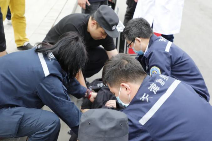 "十项行动"在"丽政"先行 | 东丽湖半程马拉松 "