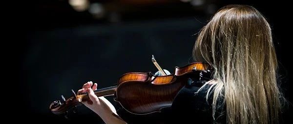 947爱乐厅·欧洲现场 | 女小提琴家系列(二)_澎湃