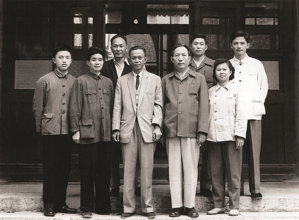 赵启斌 | 傅抱石的经历与交游_澎湃号·媒体_澎湃新闻-the paper