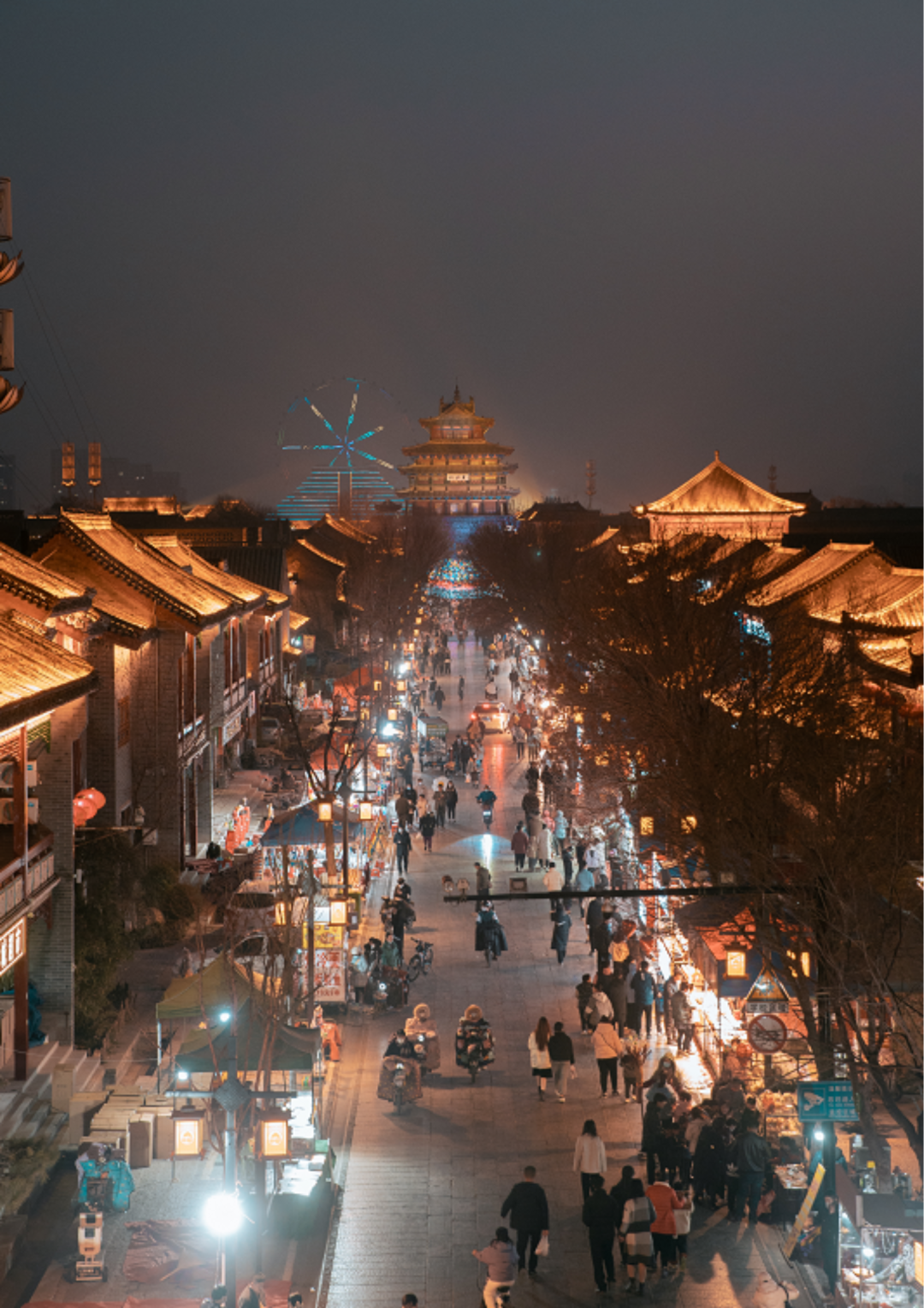 水上古城不仅成就了聊城在白昼下的湖城一体,更展现了聊城夜晚的别具