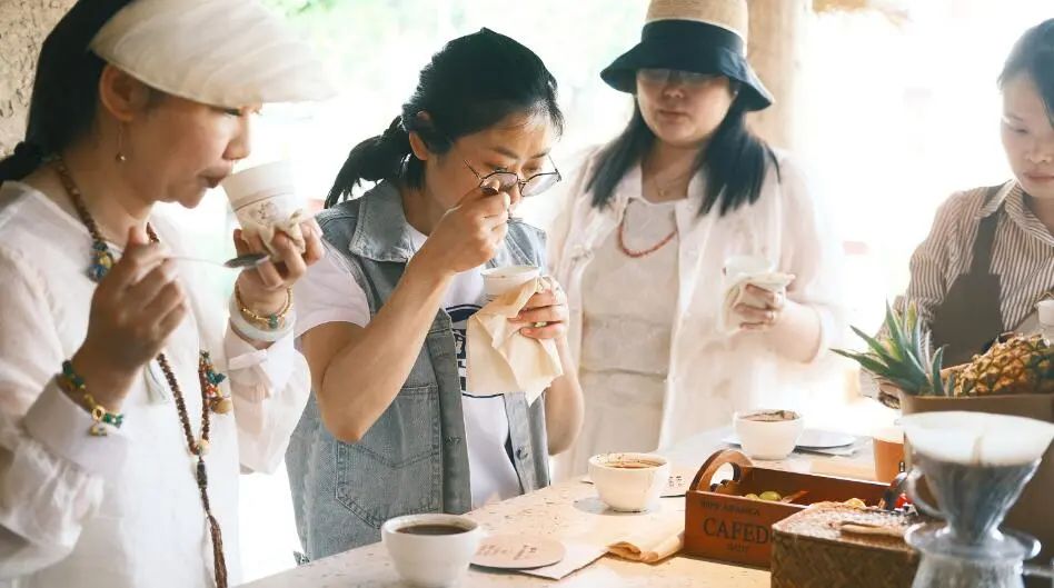 长滩镇负责人表示,本次活动是长滩镇首次承办国内专业咖啡测评赛事