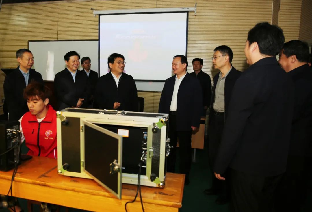 省科协党组书记王新会一行到许昌学院调研