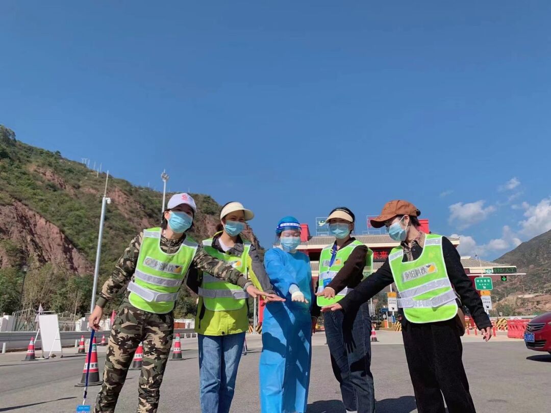 一线快报 | 大理州南涧县涧河社区:弘扬志愿精神,奉献巾帼力量_澎湃号