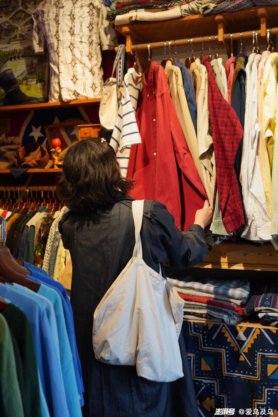 为什么我们爱"旧物"?到乌鲁木齐9家旧物店找答案