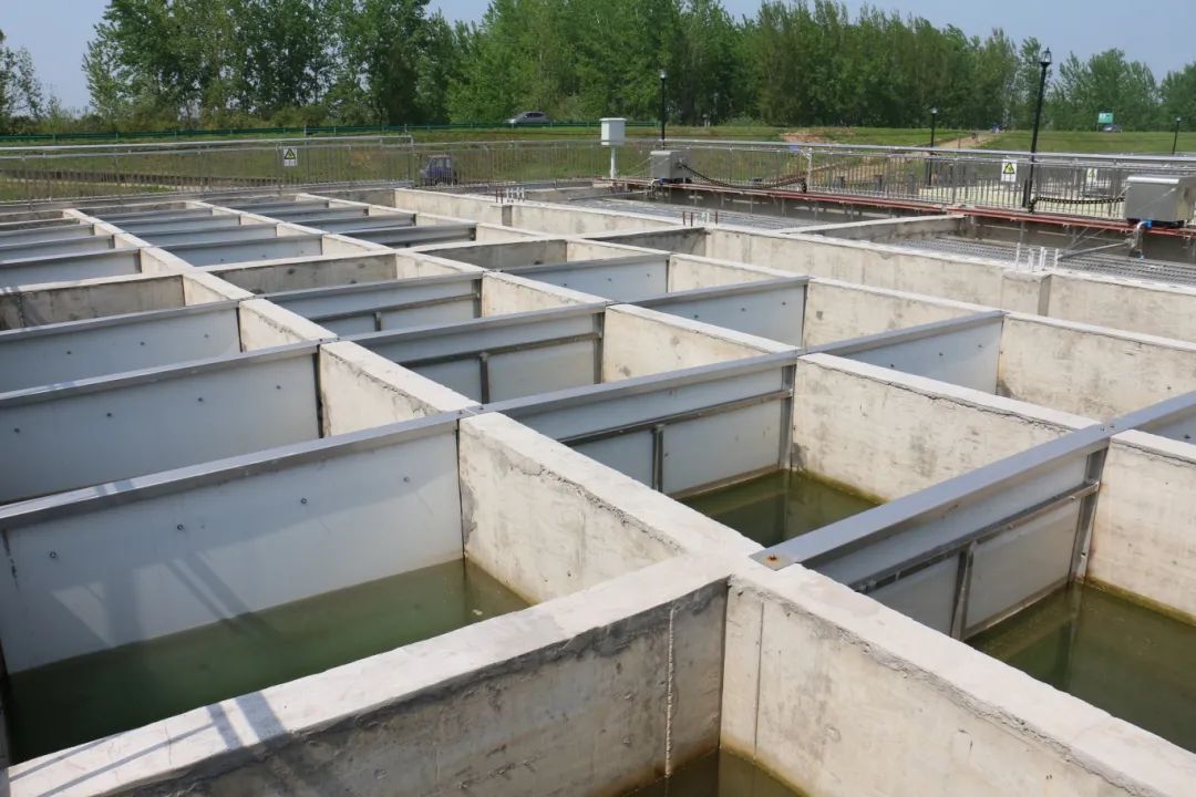 反冲洗泵房清水池加氯加药间加压泵房配电室水厂采用固定式沉井取水