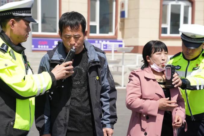 话说交通安全",吉林省"美丽乡村行"交通安全巡回宣讲活动走进辉南县郭