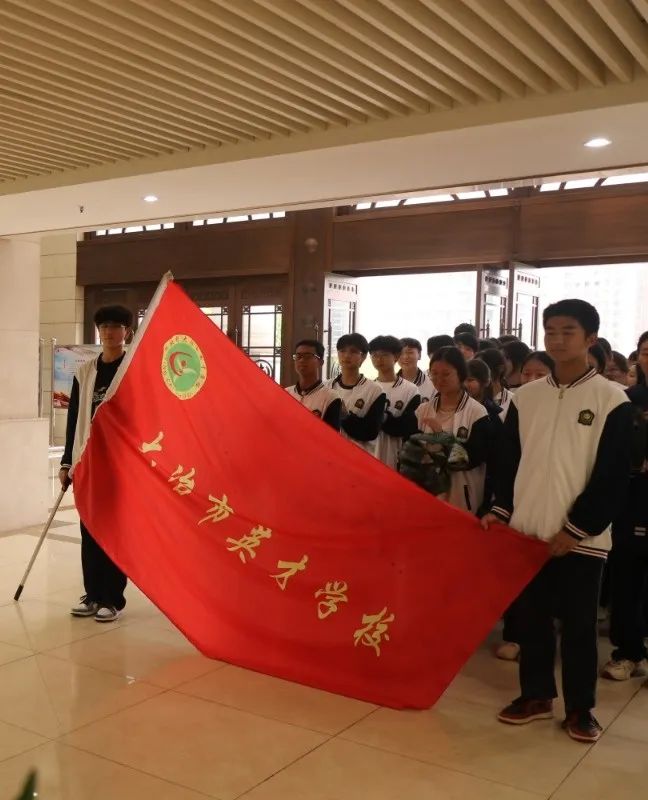 360度全景式走进大冶法院100余名师生代表来自大冶第六中学,大冶英才