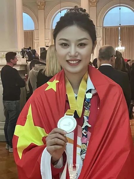 是来自职校的她……_澎湃号·政务_澎湃新闻-the paper