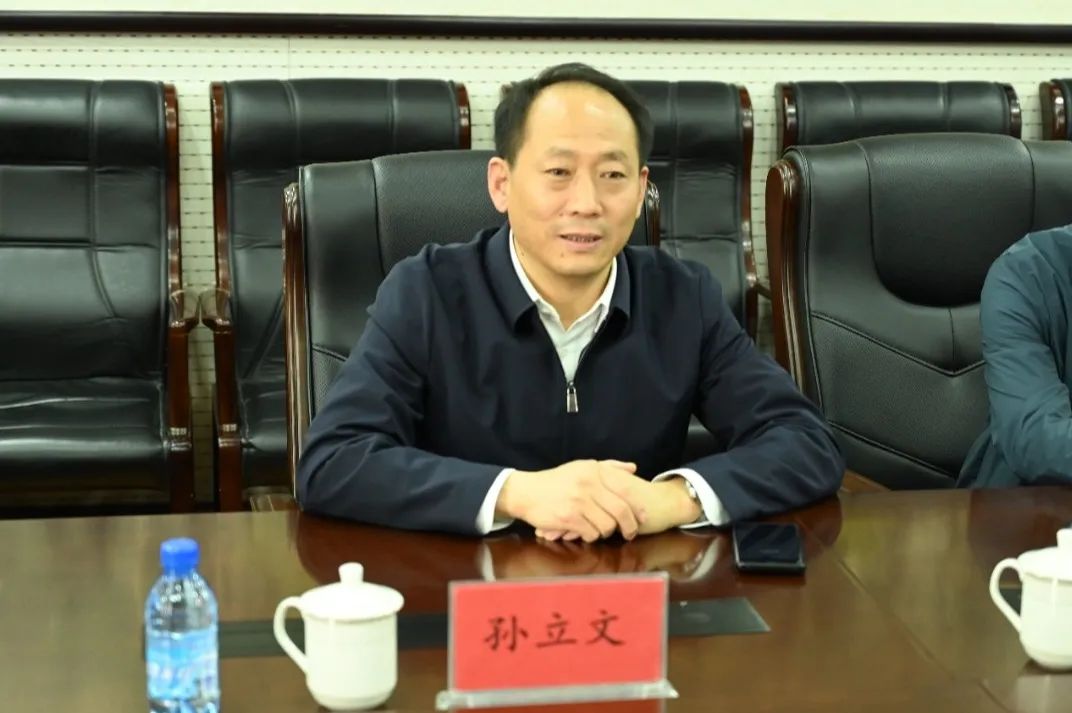 辽宁高院杨悦专委一行到北票法院开展基层调研工作