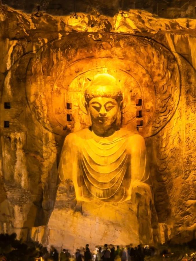 龙门的夜!oh yeah!