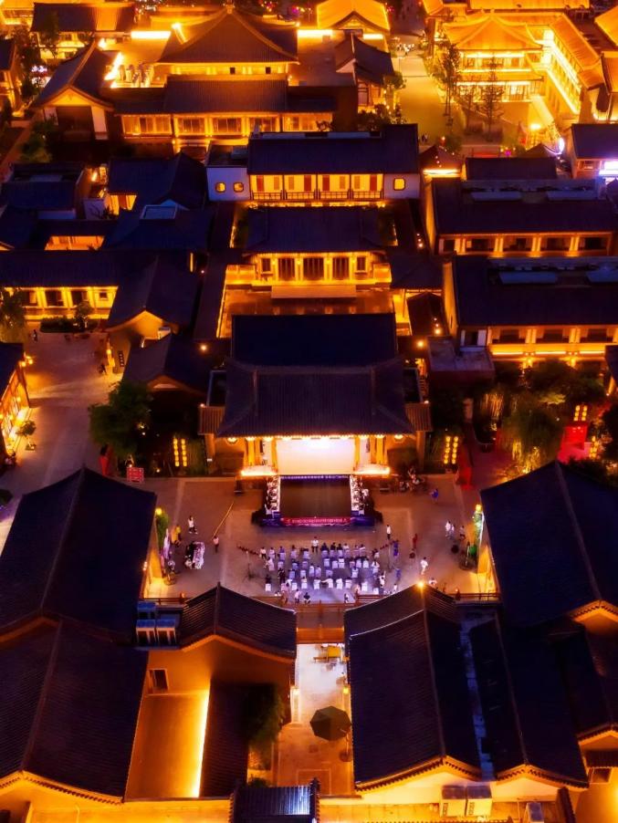 龙门的夜!oh yeah!