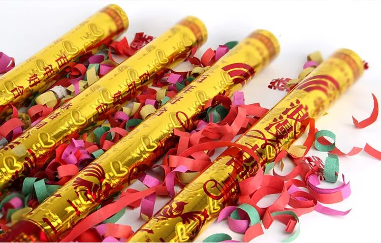 电子鞭炮外形看起来和真的鞭炮很像现在有厂家专门做气球鞭炮但是要