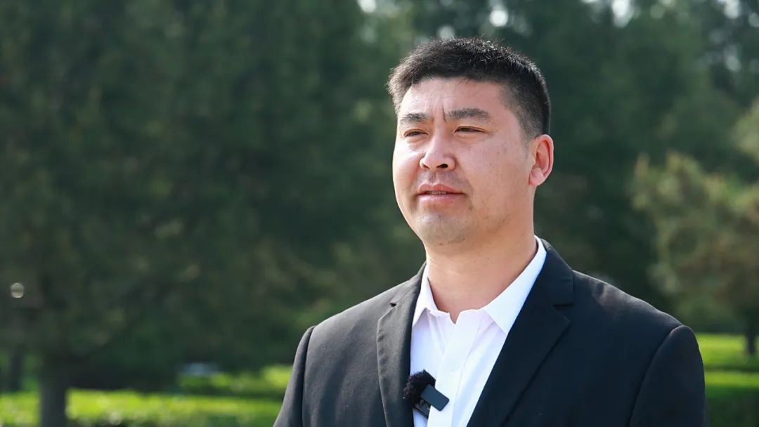 双向奔赴!乐亭县向唐山舰官兵捐赠李大钊散文诗歌选