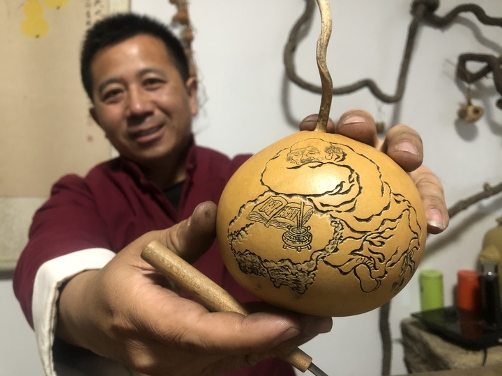 泉城非遗人马友谊:"小葫芦"蹚出一条光明大道