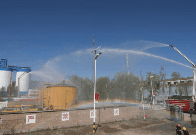 电力上湾热电厂开展了实战演习联合国家危险化学品应急救援鄂尔多斯队