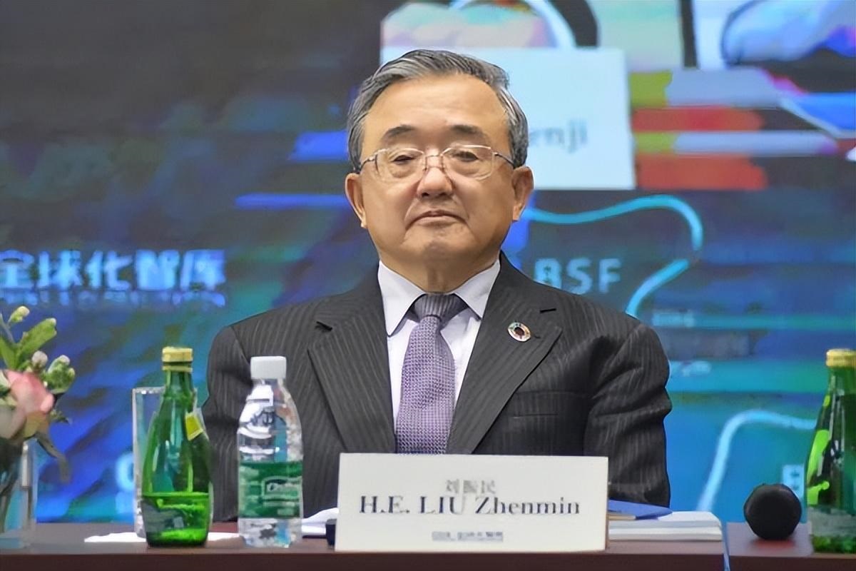 斯洛文尼亚副总理法永在ccg演讲并座谈交流