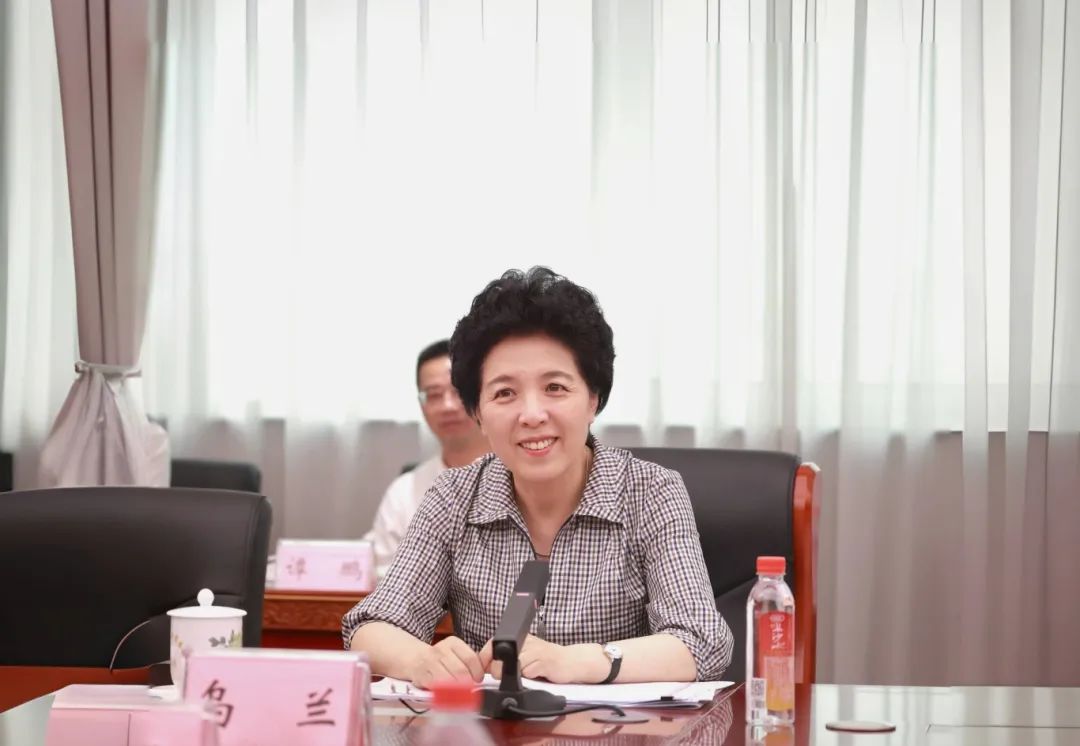 乌兰在长沙开展中小企业促进"一法一办法"执法检查